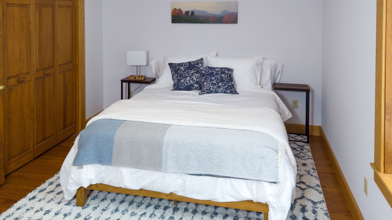Photo of Bedroom in East Burke