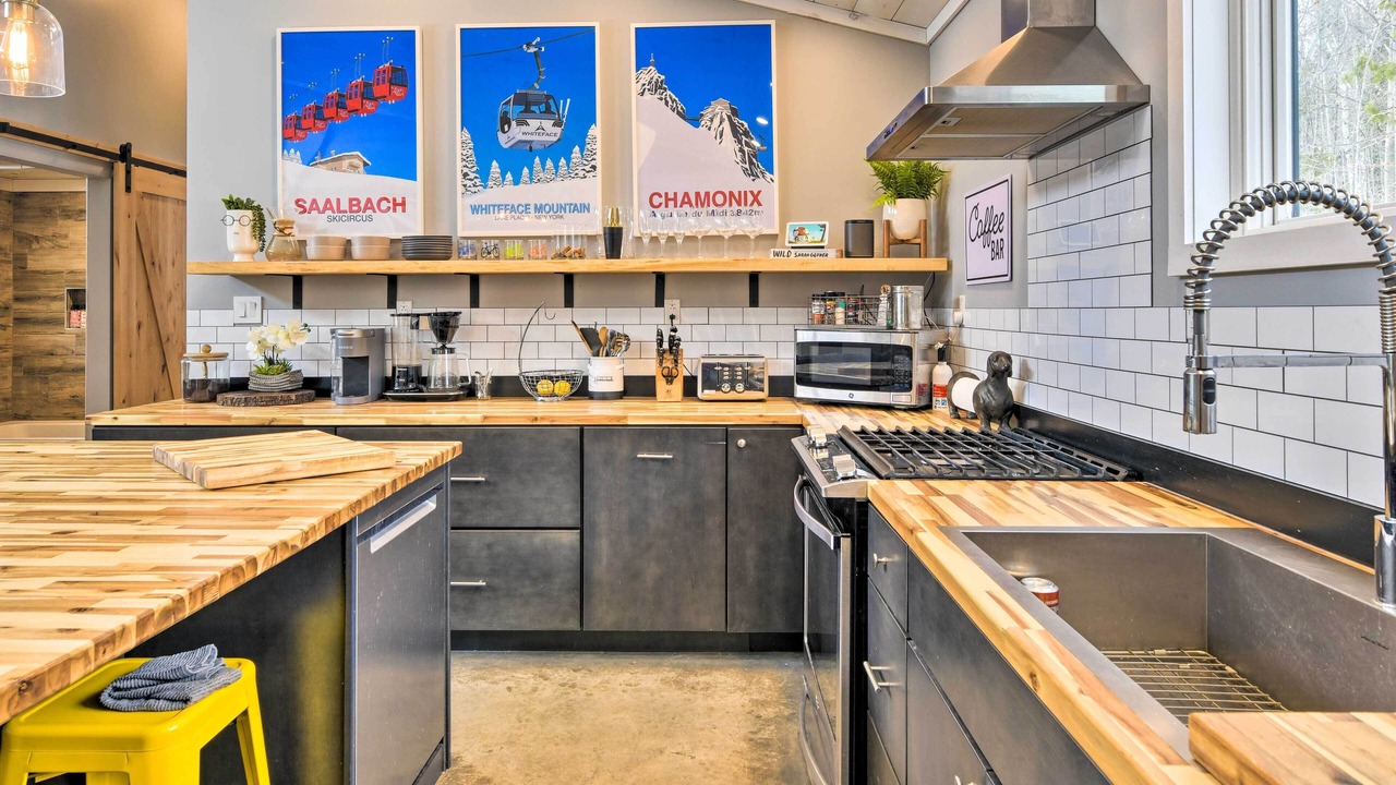 Photo of Kitchen in North Pole