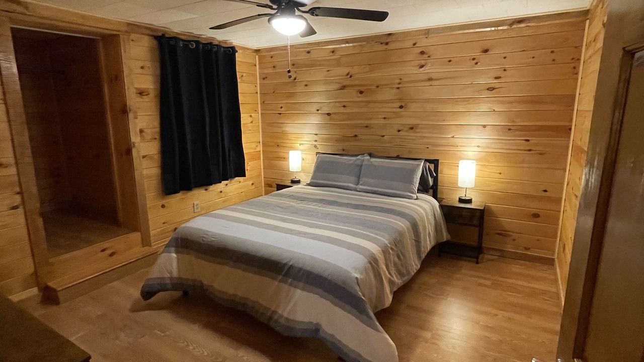 Photo of Bedroom in Dryden