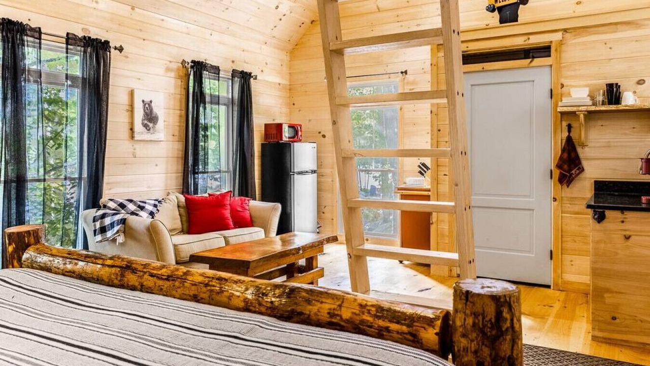 Photo of Livingroom in Otis