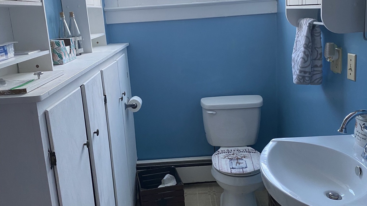 Photo of Bathroom in Hallstead