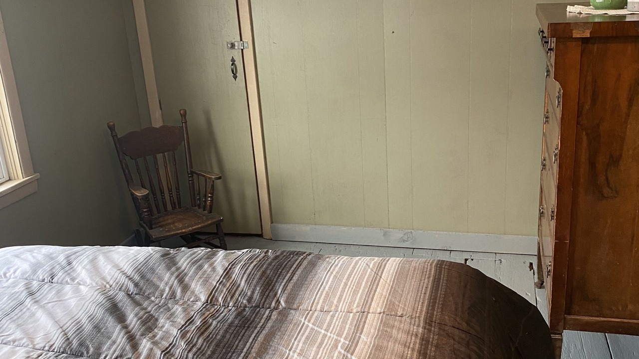Photo of Bedroom in Hallstead