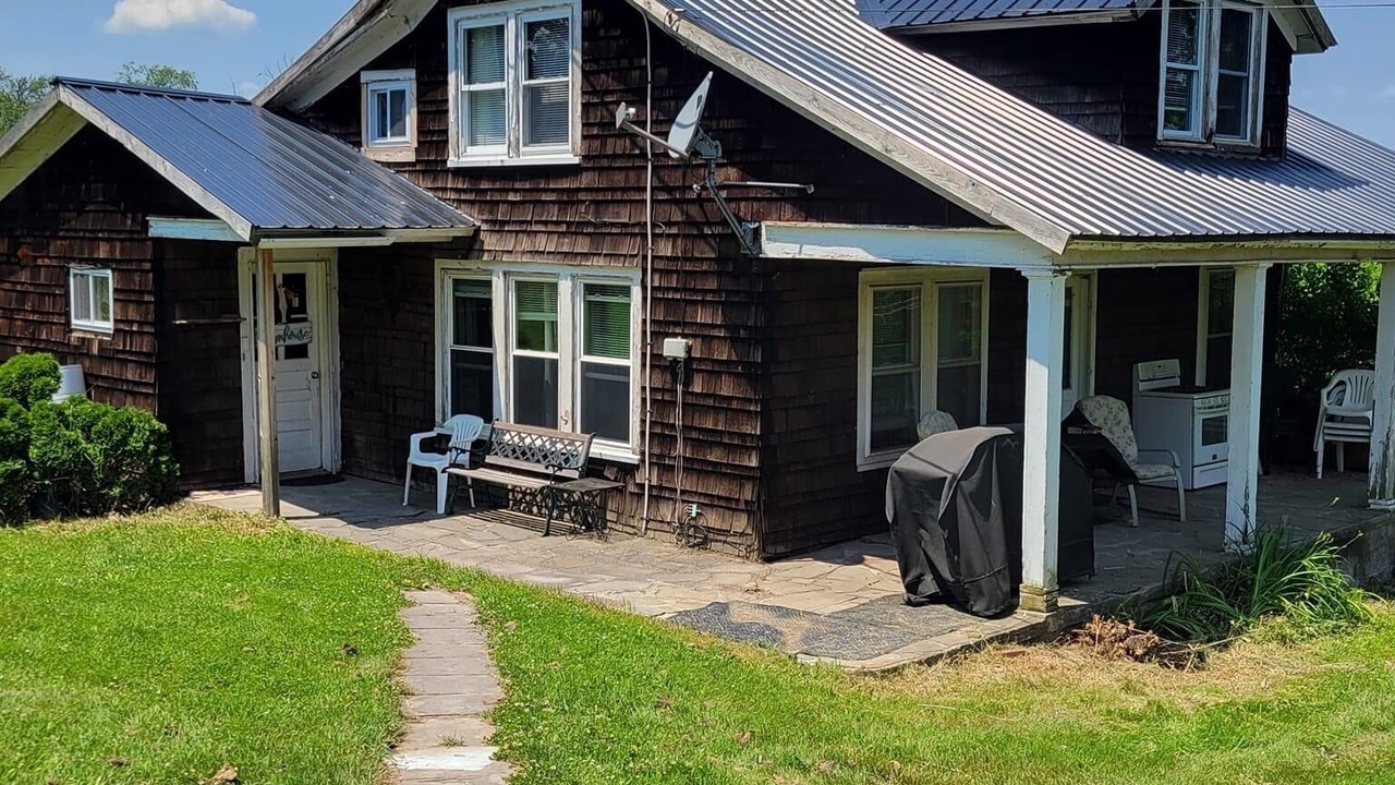 Photo of Outdoor in Hallstead