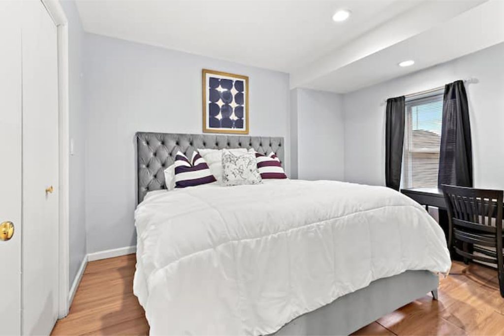 Photo of Bedroom in Charlestown