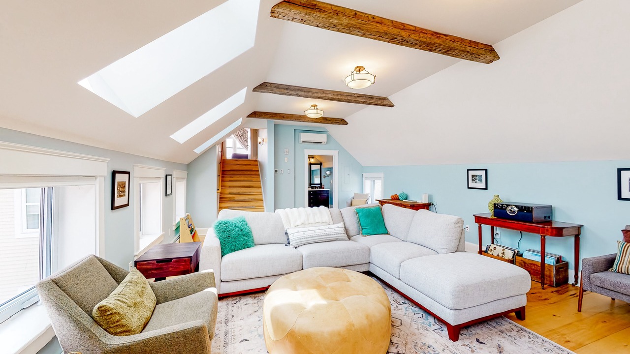 Photo of Livingroom in Waterbury Center