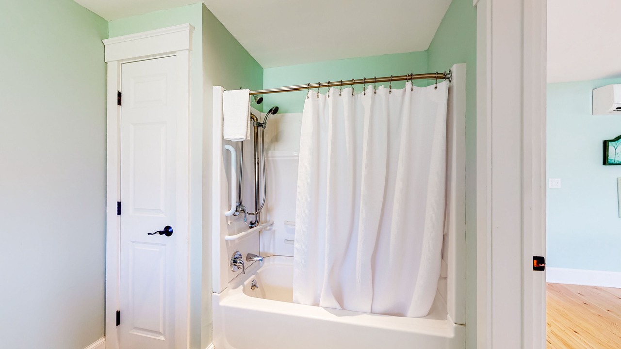 Photo of Bathroom in Waterbury Center