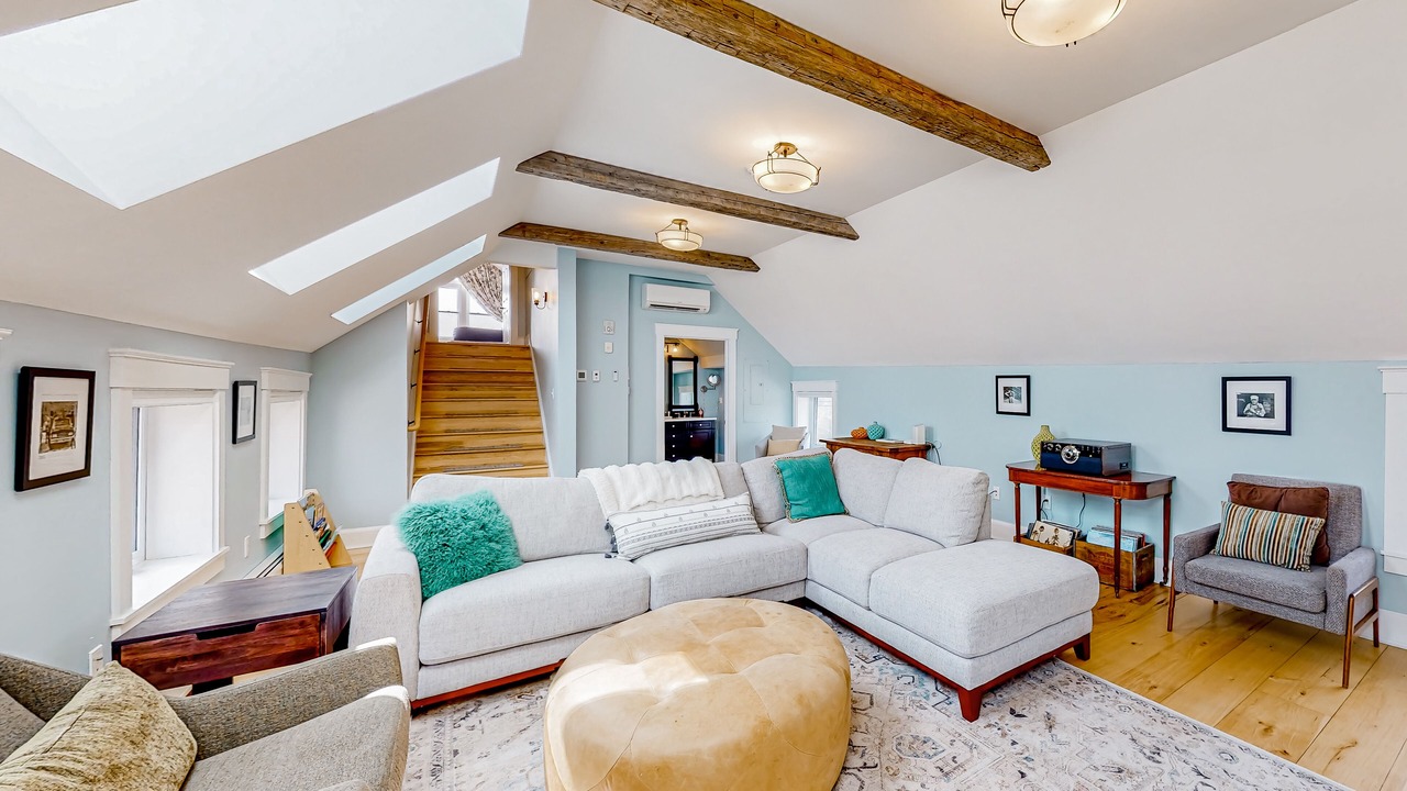 Photo of Livingroom in Waterbury Center