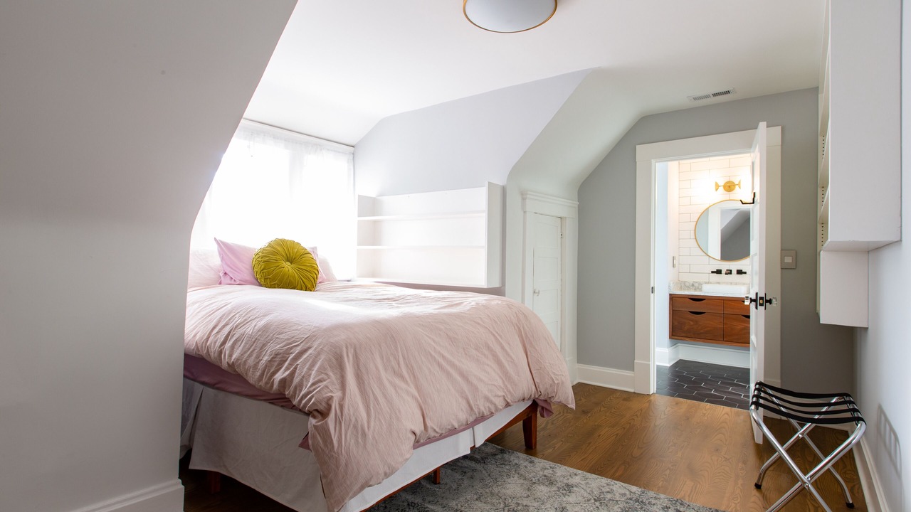 Photo of Bedroom in Clintonville