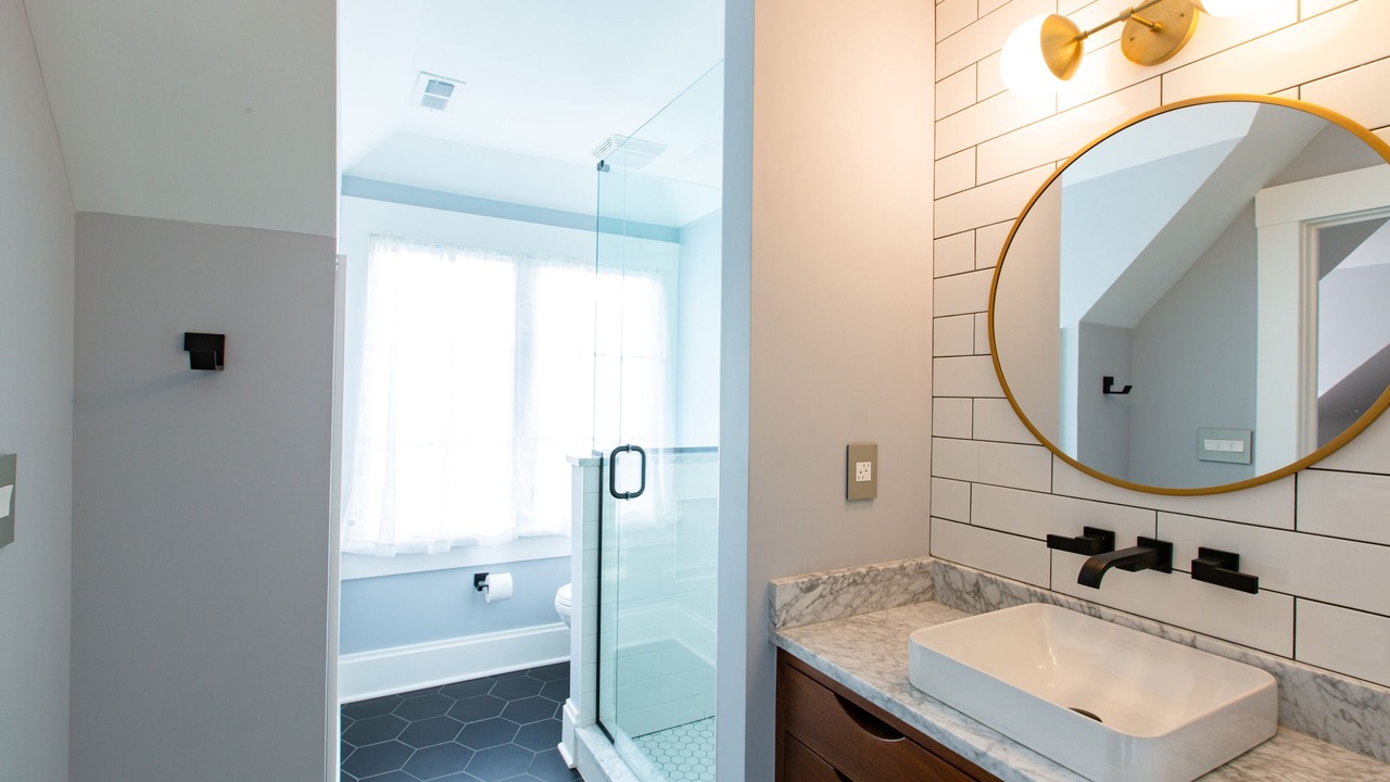 Photo of Bathroom in Clintonville
