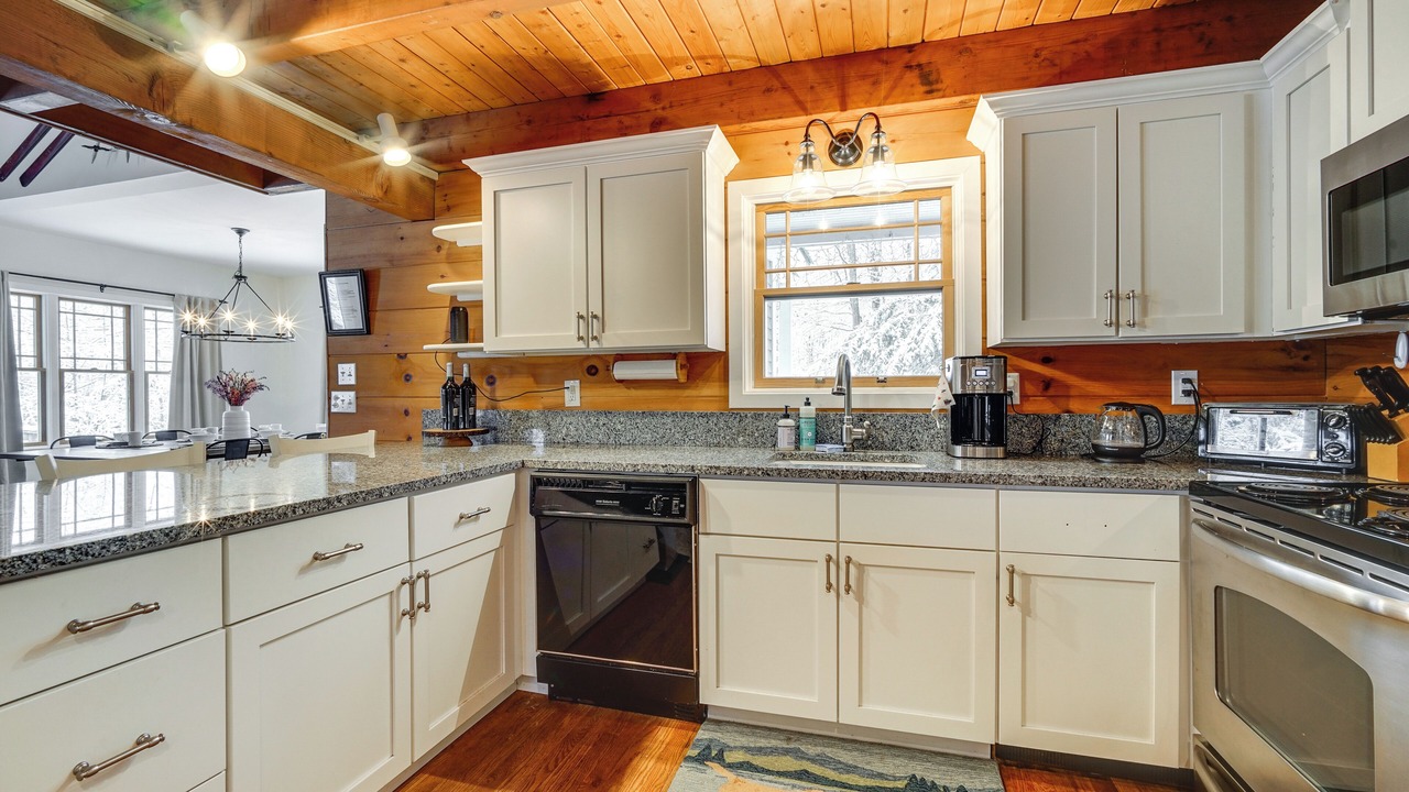 Photo of Kitchen in Wardsboro