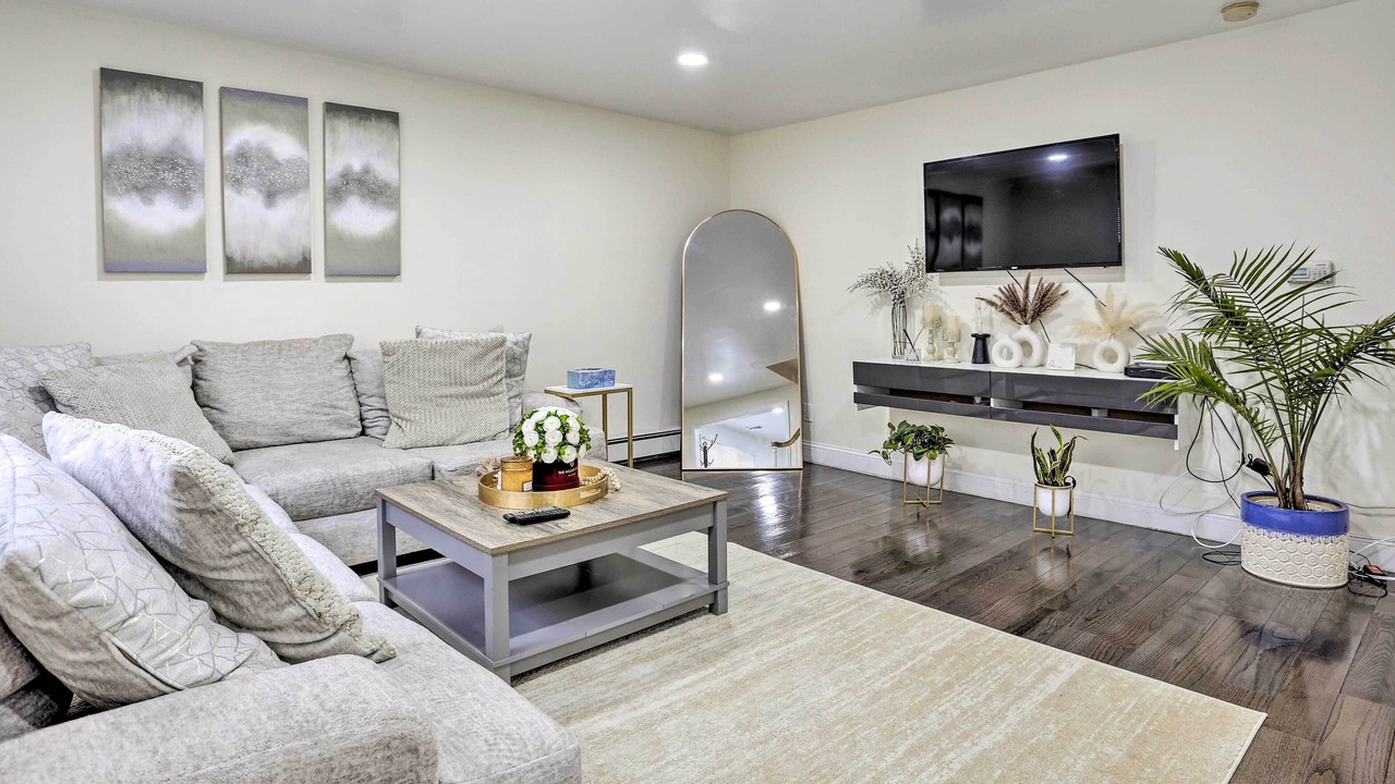 Photo of Bedroom in Mamaroneck