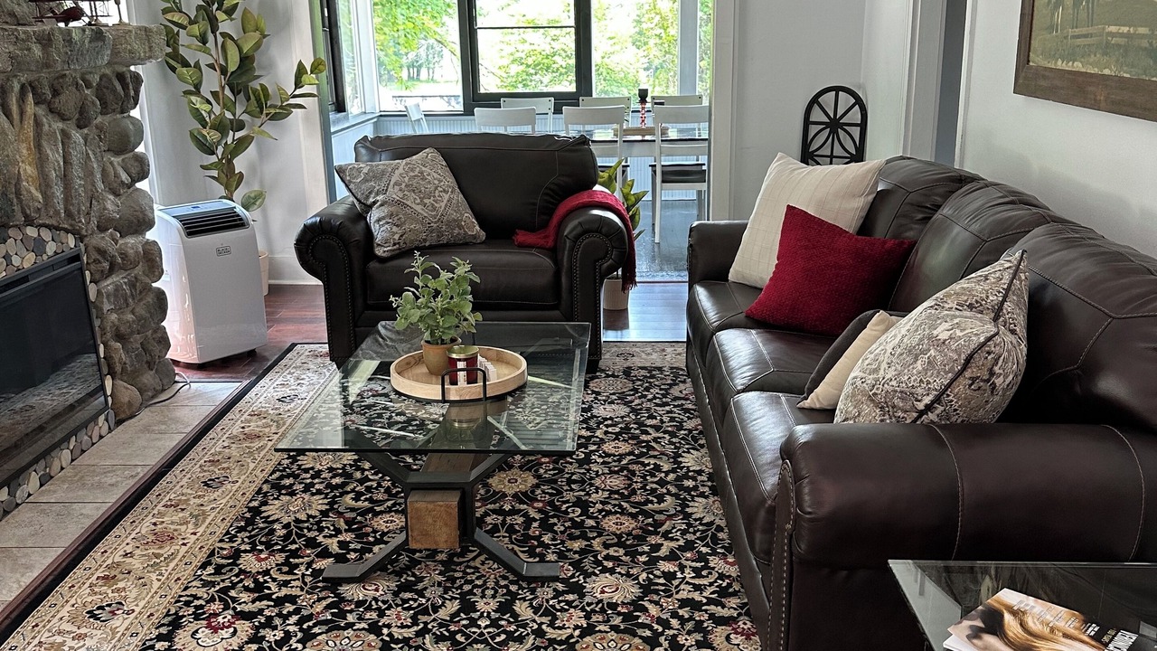 Photo of Livingroom in Lake Luzerne-Hadley