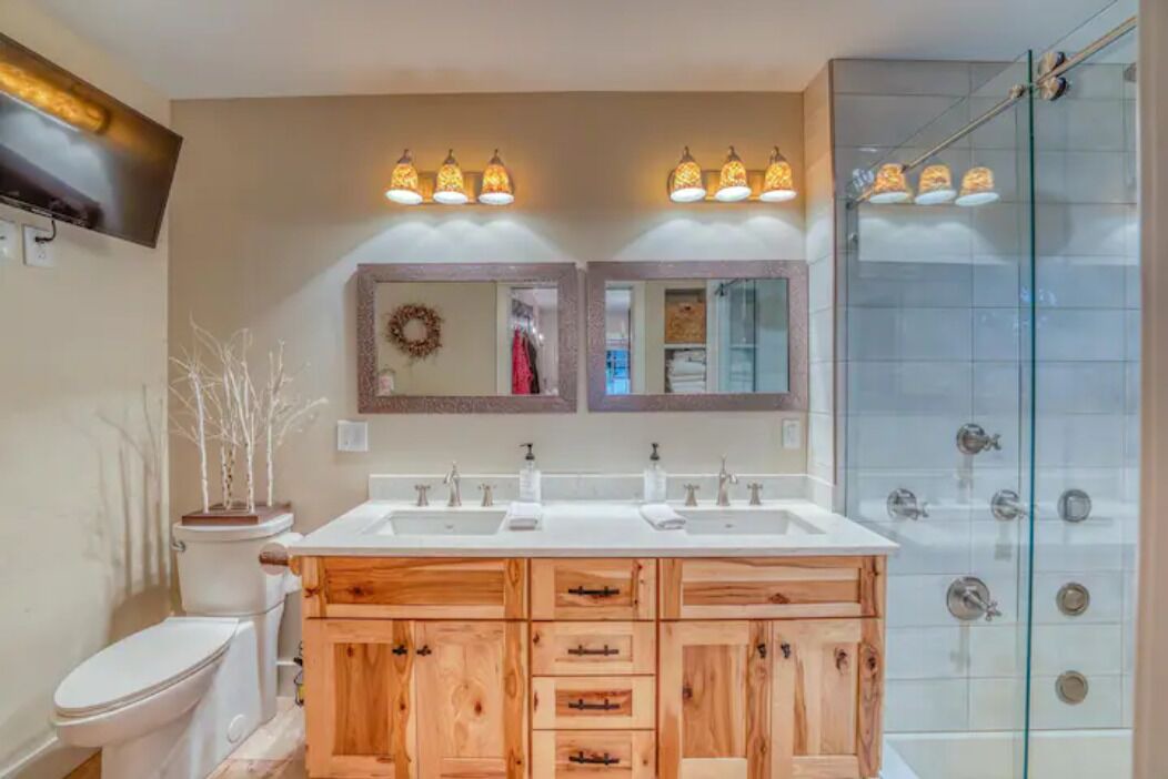Photo of Bathroom in North Woodstock
