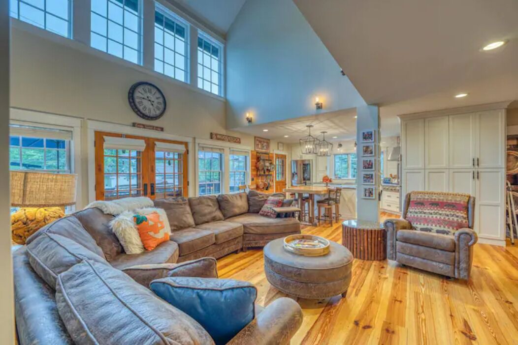 Photo of Livingroom in North Woodstock