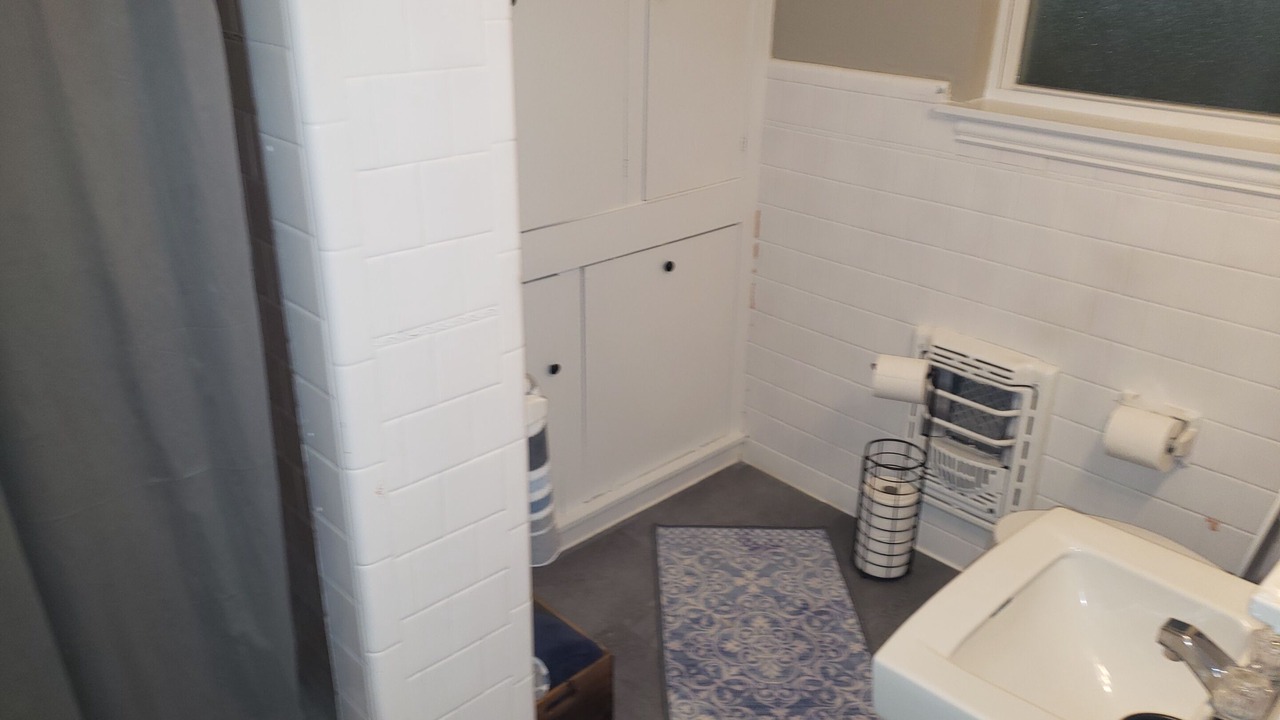 Photo of Bathroom in La Marque