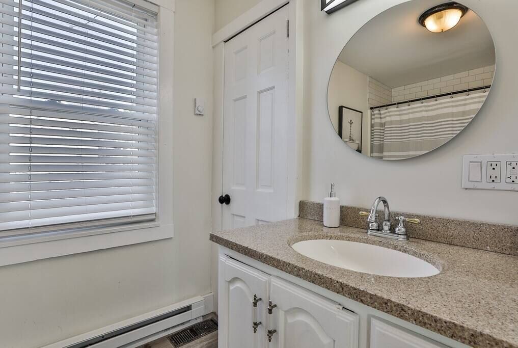 Photo of Bathroom in Salem