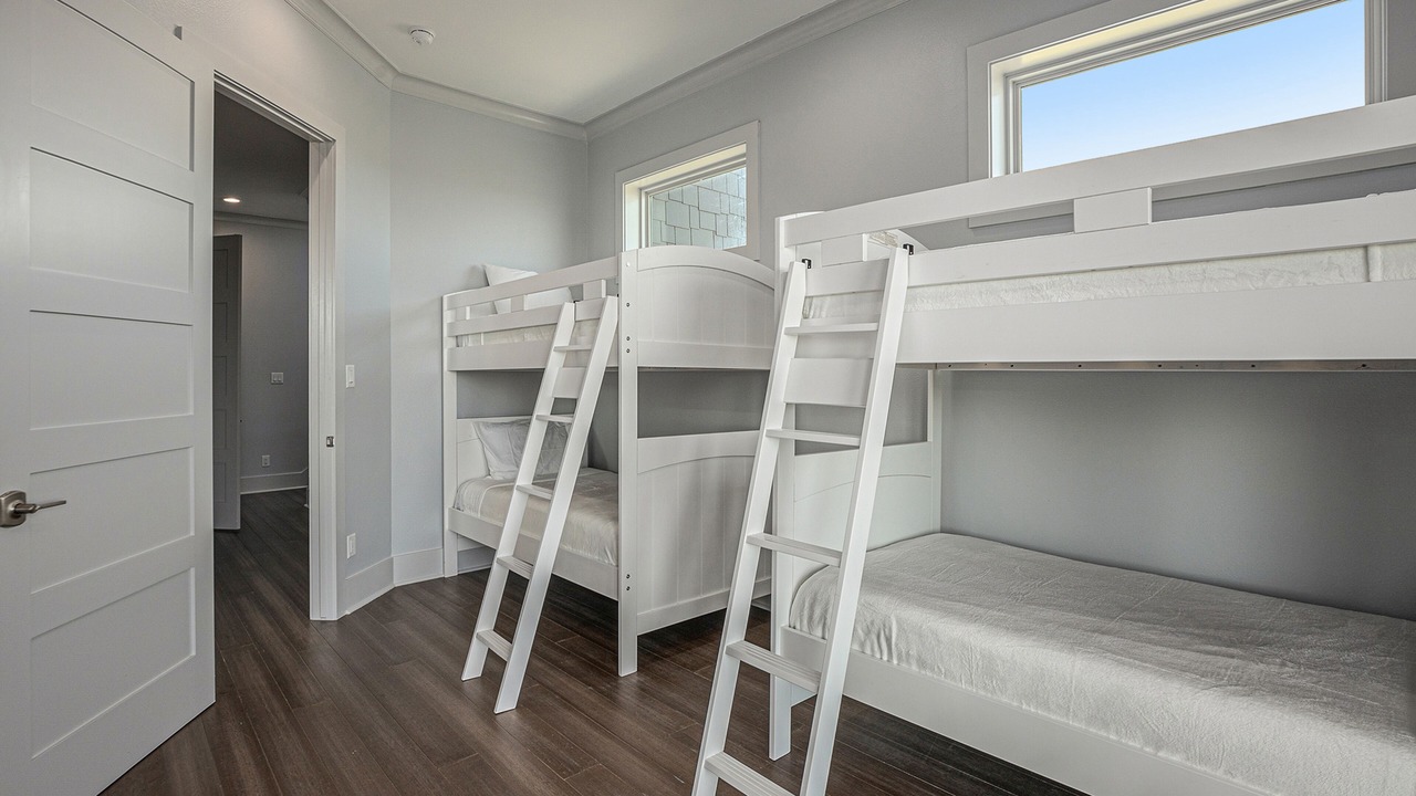 Photo of Bedroom in Port Bolivar