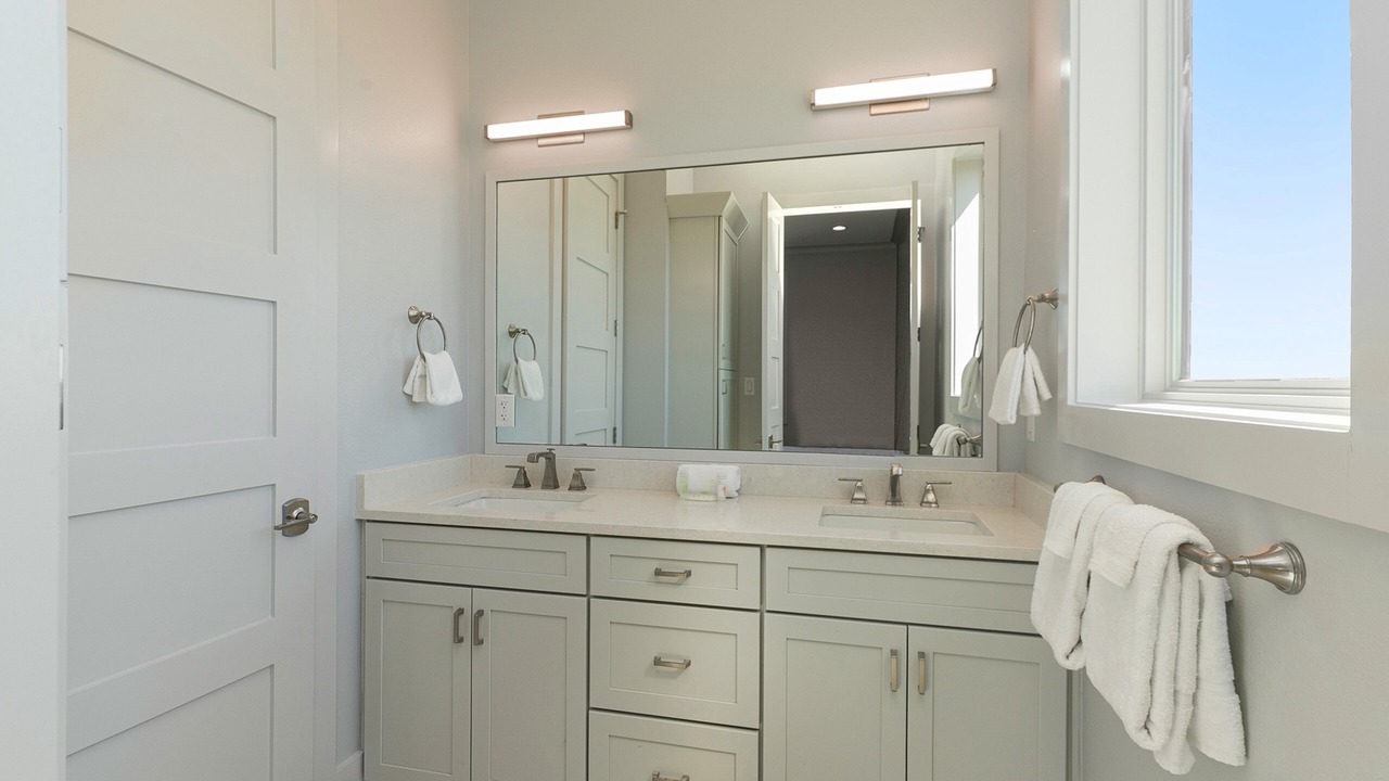 Photo of Bathroom in Port Bolivar