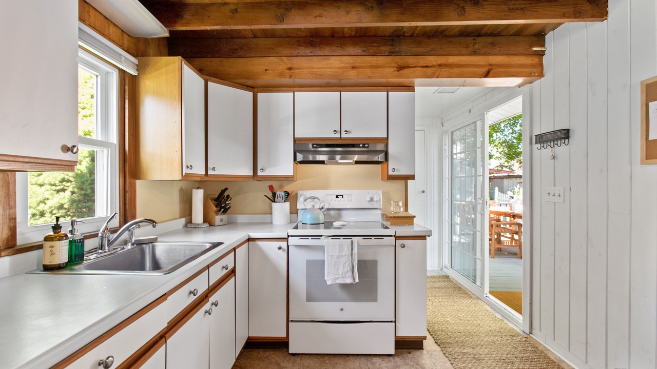 Photo of Kitchen in Old Lyme