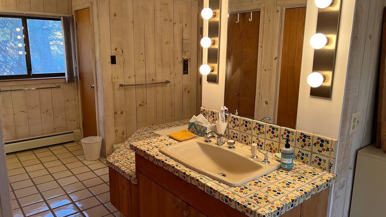 Photo of Bathroom in Forest Farms