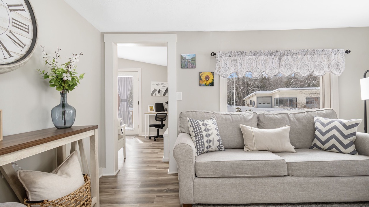 Photo of Livingroom in Conway