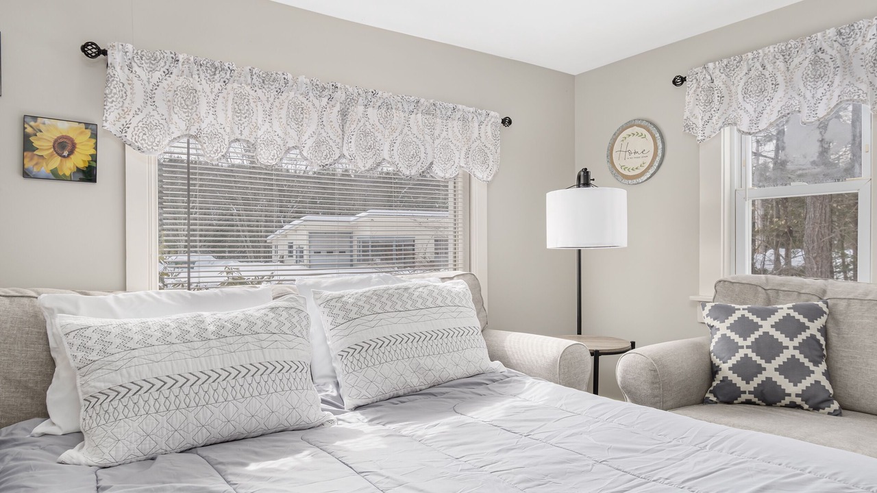 Photo of Bedroom in Conway