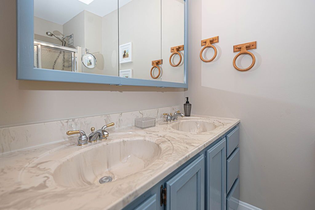 Photo of Bathroom in Little Salisbury