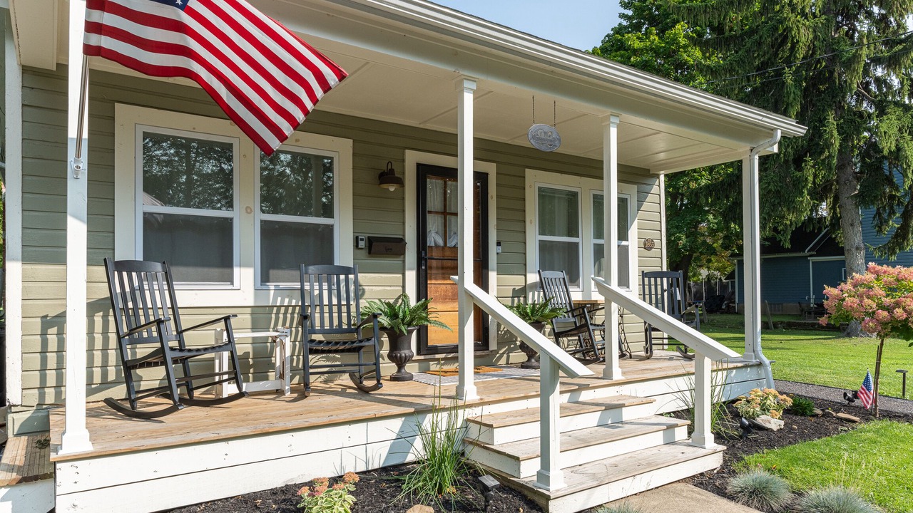 Photo of Patio Balcony in Youngstown
