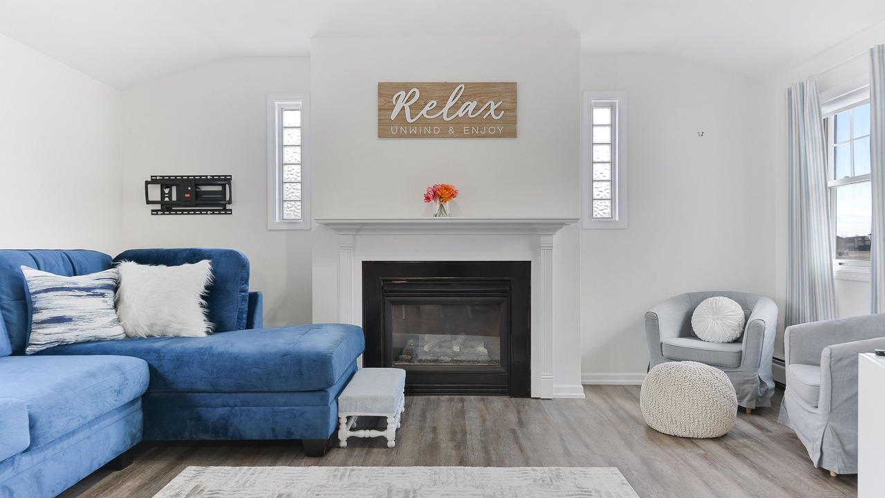 Photo of Livingroom in Youngstown