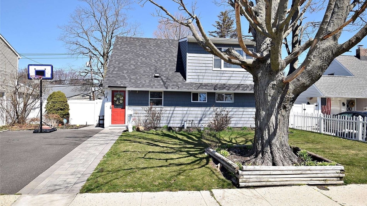 Photo of Outdoor in Hicksville