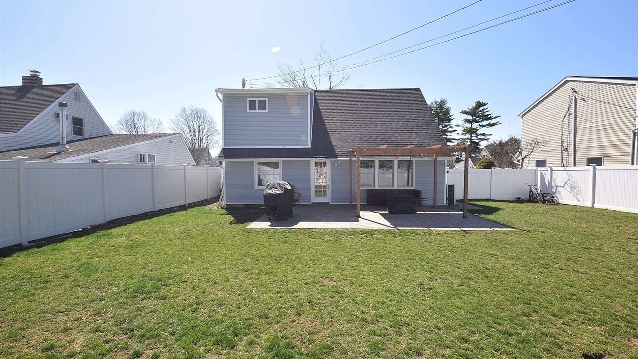 Photo of Outdoor in Hicksville
