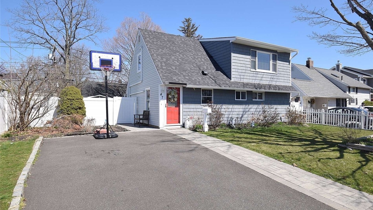 Photo of Outdoor in Hicksville