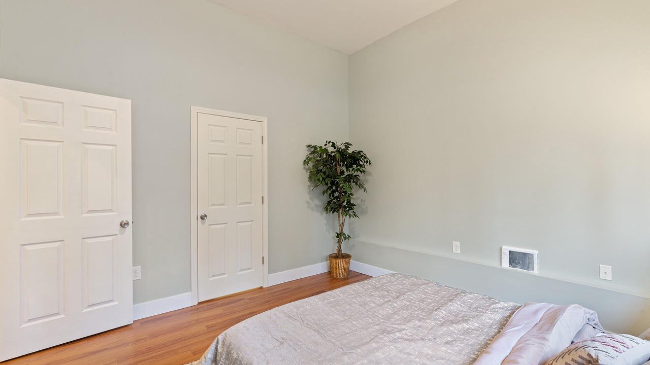 Photo of Bedroom in Kenmore