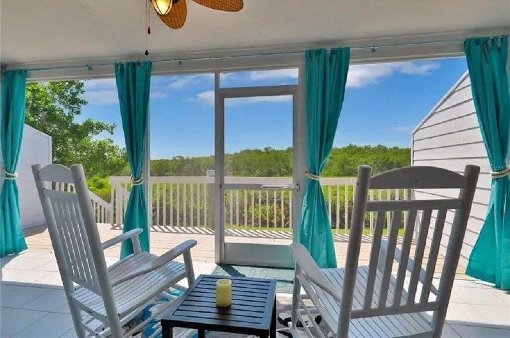 Photo of Patio Balcony in Whitney Beach