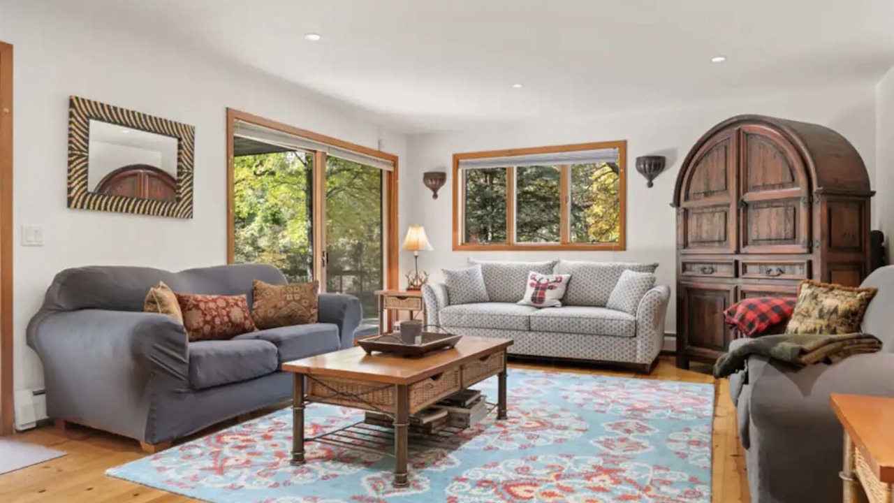 Photo of Livingroom in Copake Lake