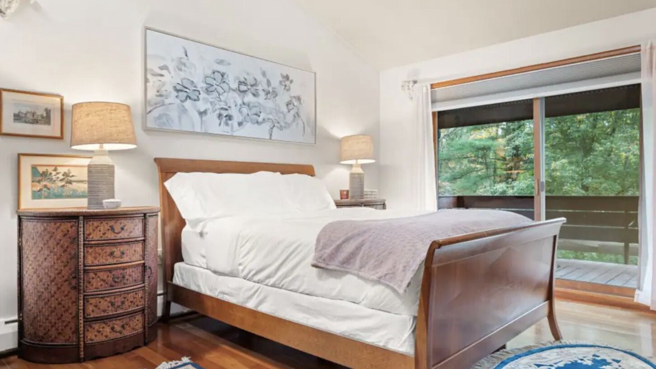 Photo of Bedroom in Copake Lake
