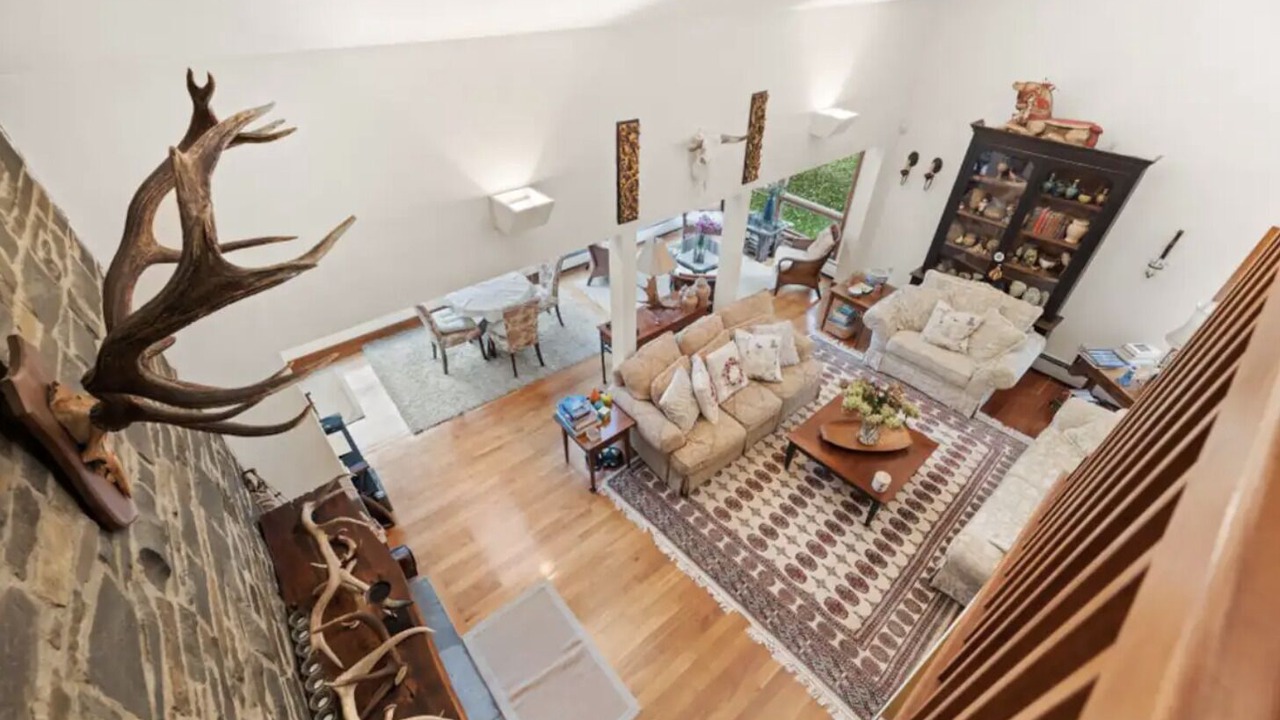 Photo of Livingroom in Copake Lake