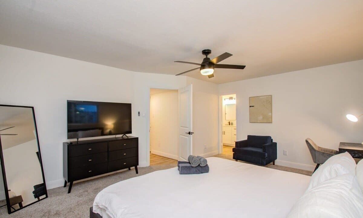 Photo of Bedroom in Westbury