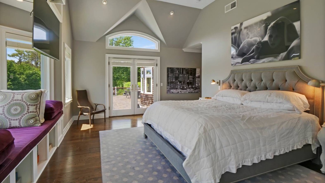 Photo of Bedroom in Shinnecock Hills