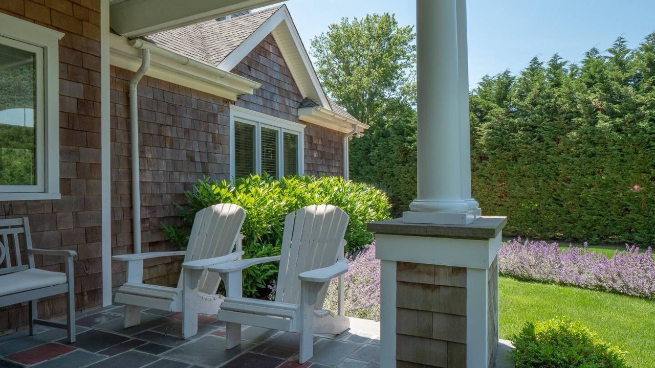 Photo of Patio Balcony in Shinnecock Hills