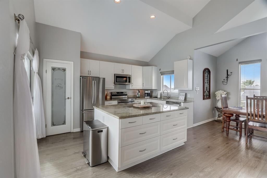 Photo of Kitchen in Pirates Beach