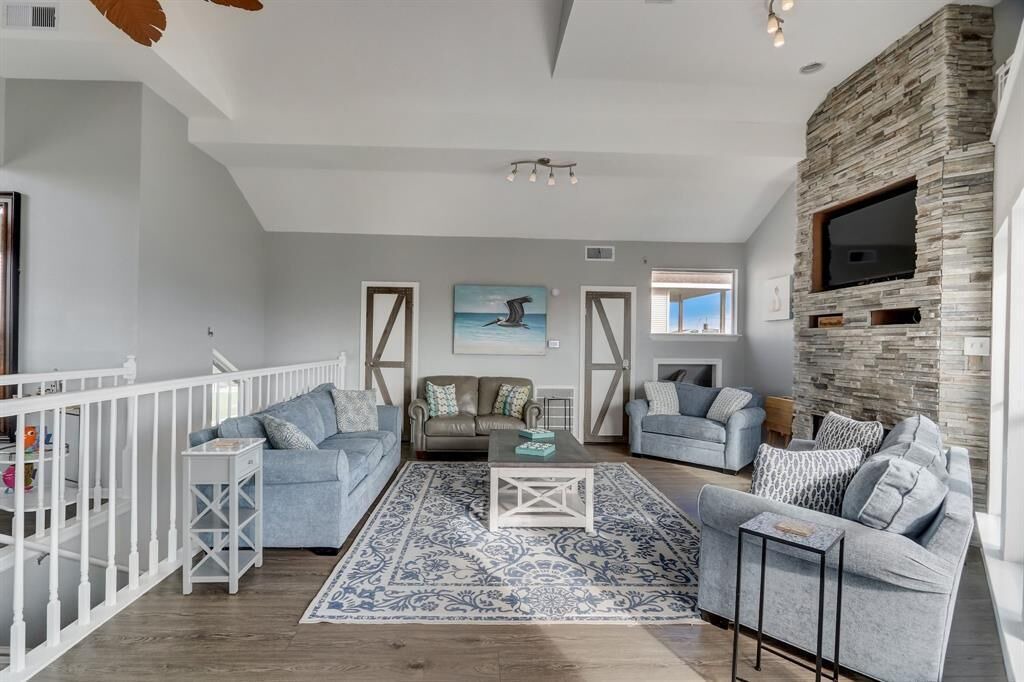 Photo of Livingroom in Pirates Beach