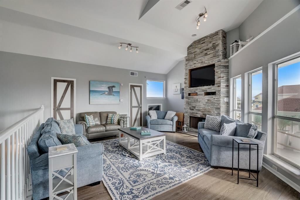 Photo of Livingroom in Pirates Beach