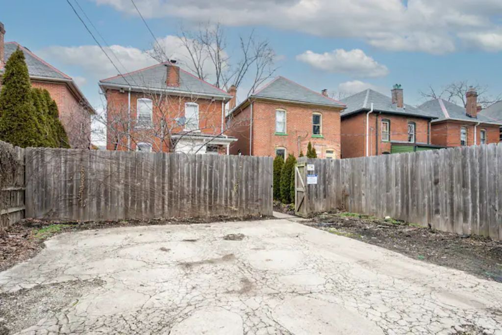 Photo of Outdoor in Victorian Village