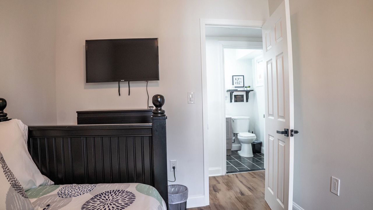 Photo of Bedroom in Seminary Hill