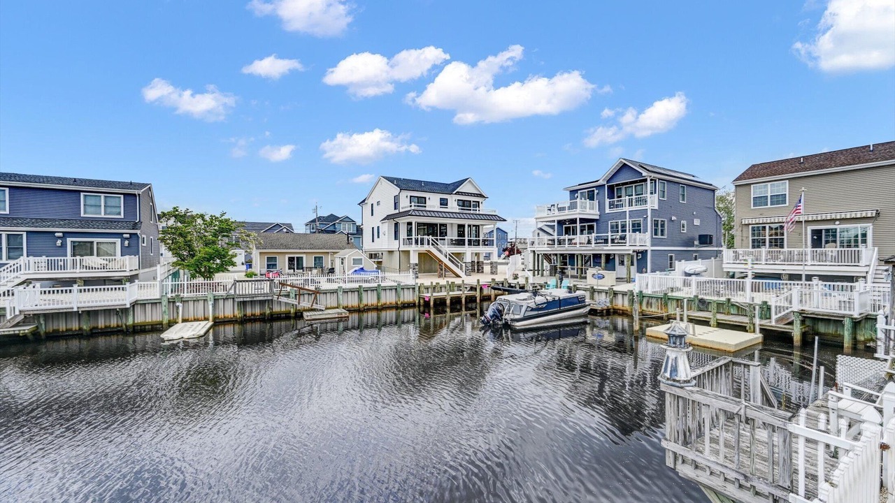 Photo of Others in Beach Haven West