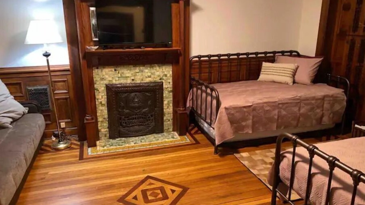 Photo of Bedroom in Bedford-Stuyvesant