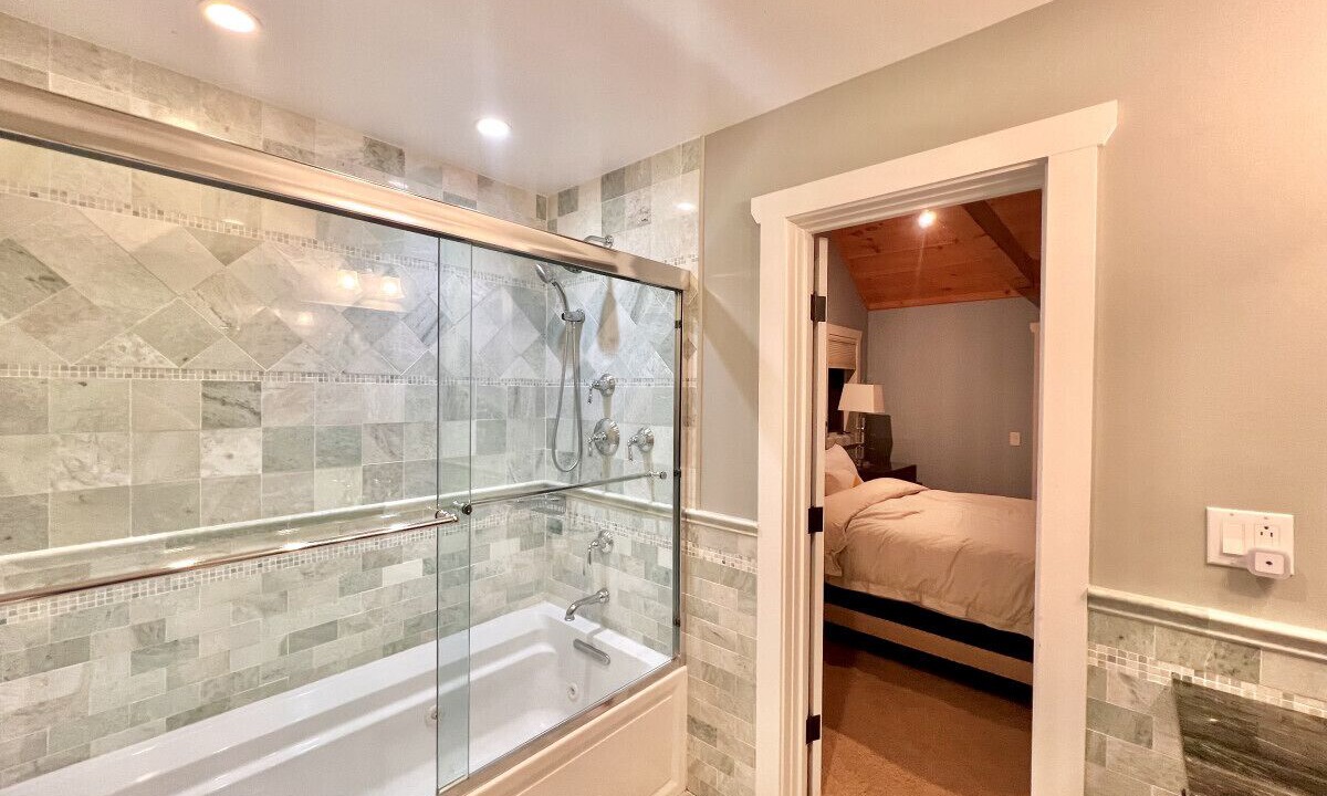 Photo of Bathroom in Stratton and Bromley Ski Areas