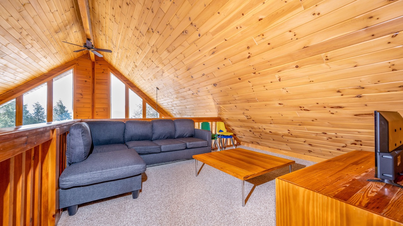 Photo of Livingroom in Jewett