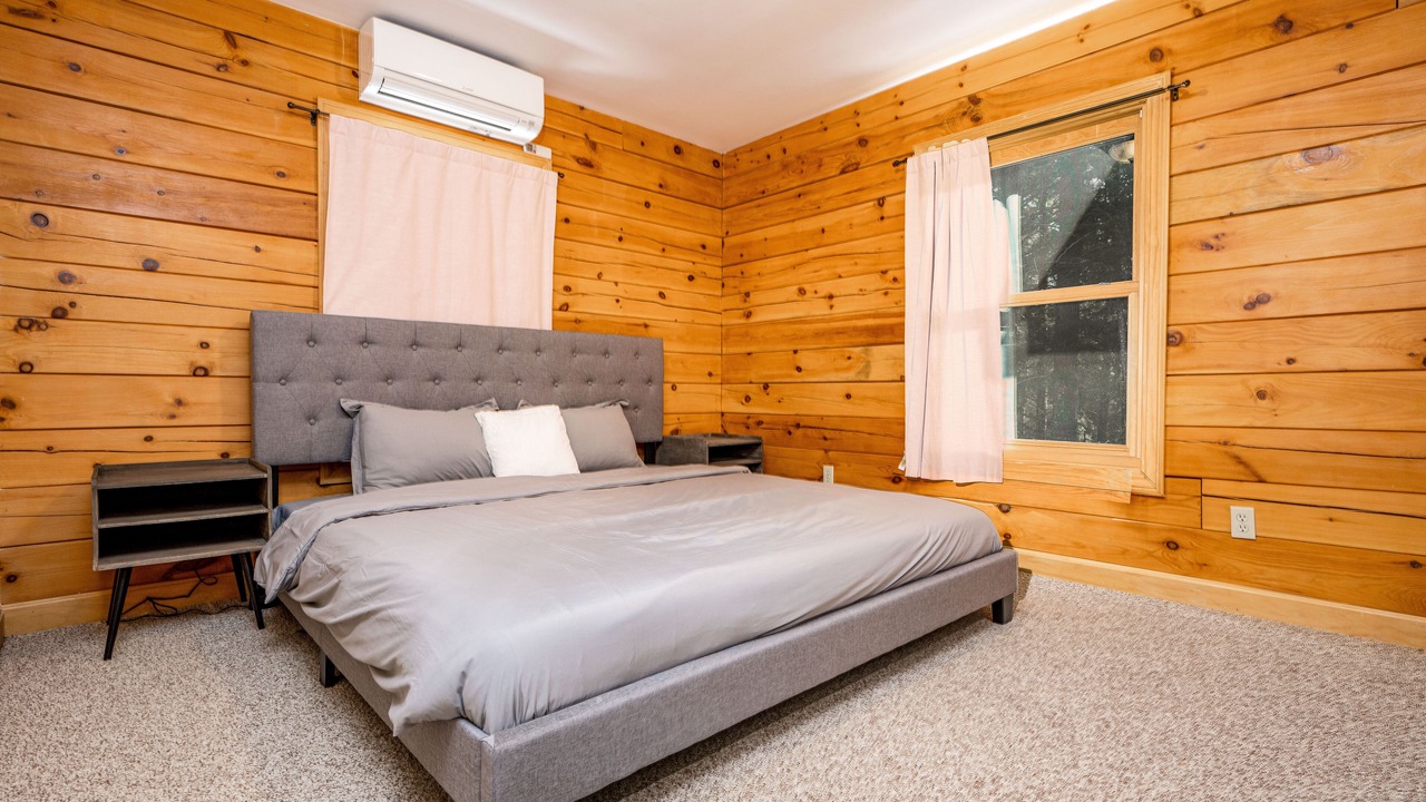 Photo of Bedroom in Jewett